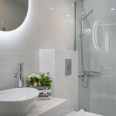 Aparthotel Kristall 2*