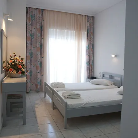 Aparthotel Kristall 2*
